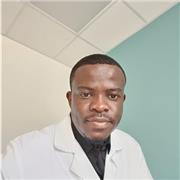 Soutien aux devoirs, les adolescents et les jeunes